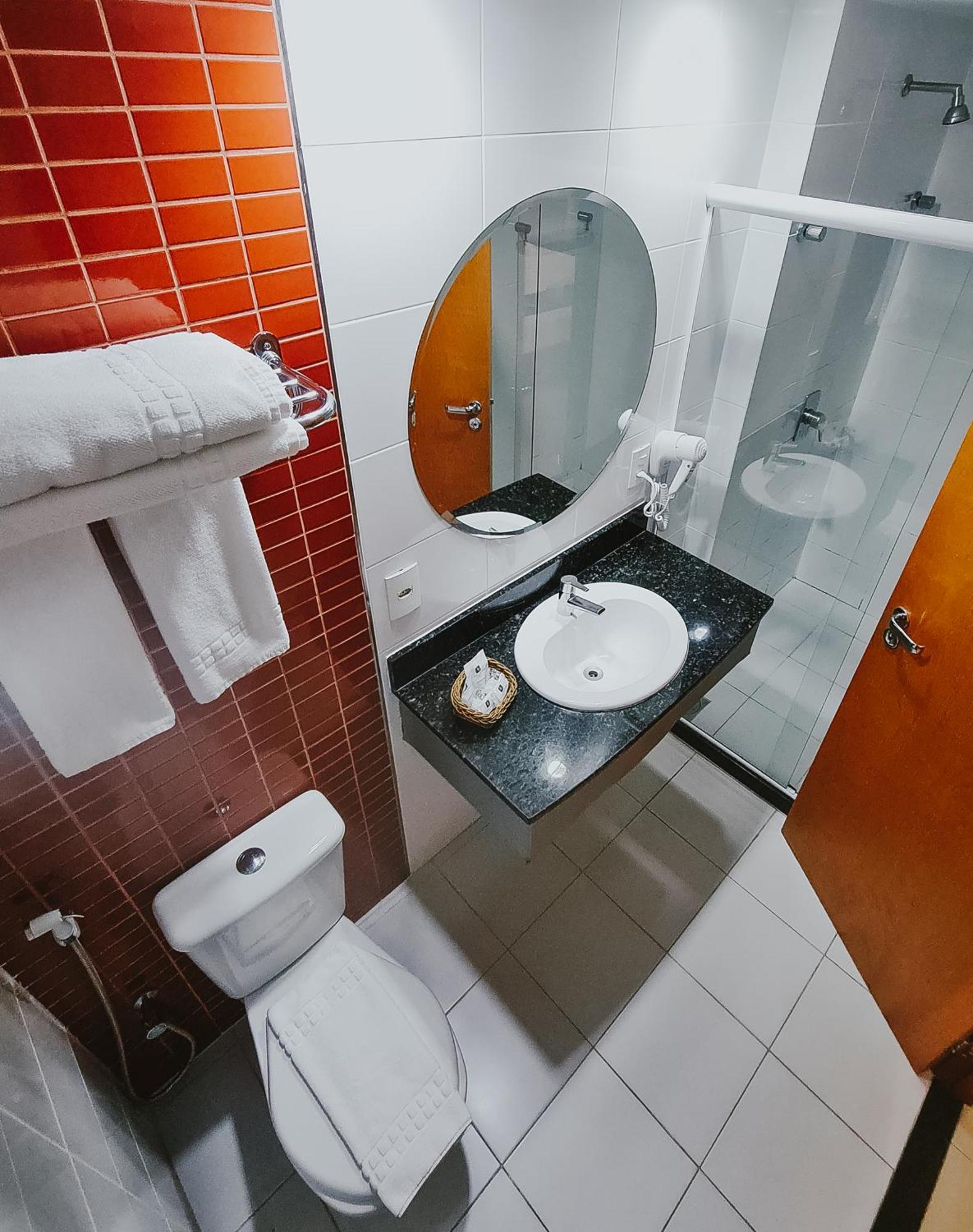 Alameda Vitoria Hotel Buitenkant foto